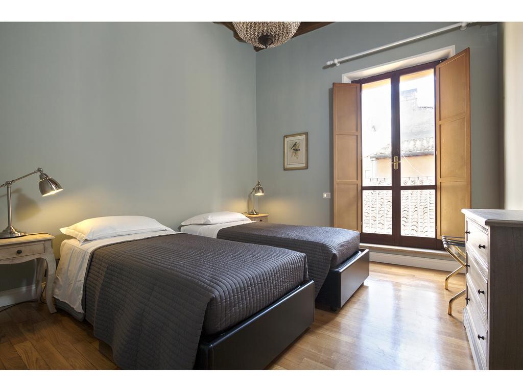 Apartment Via Giulia Рим Екстер'єр фото