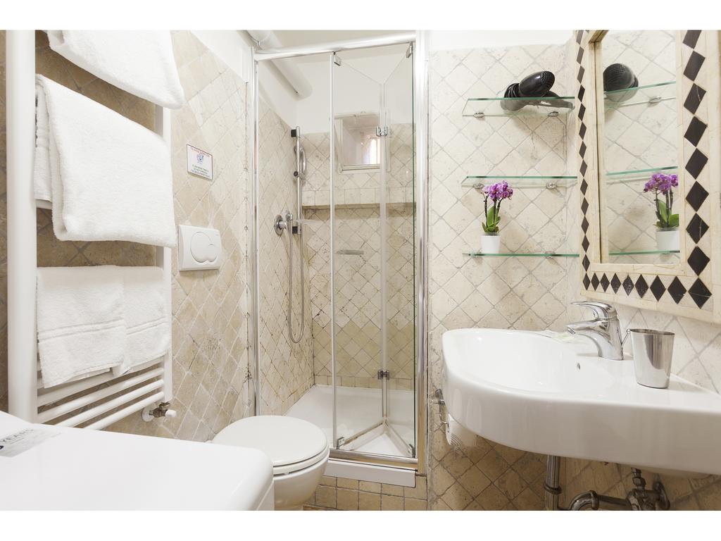 Apartment Via Giulia Рим Екстер'єр фото