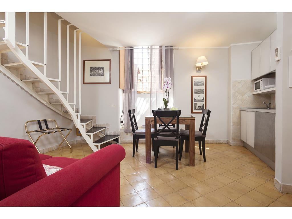 Apartment Via Giulia Рим Екстер'єр фото